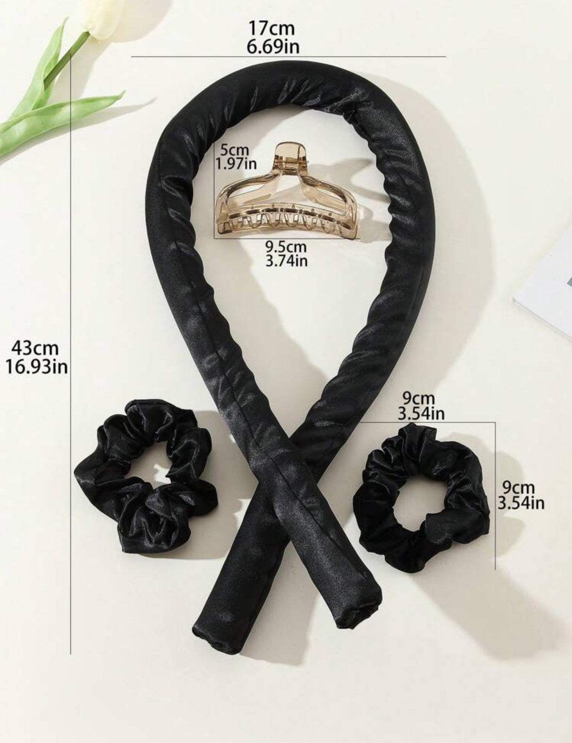black hair curler,